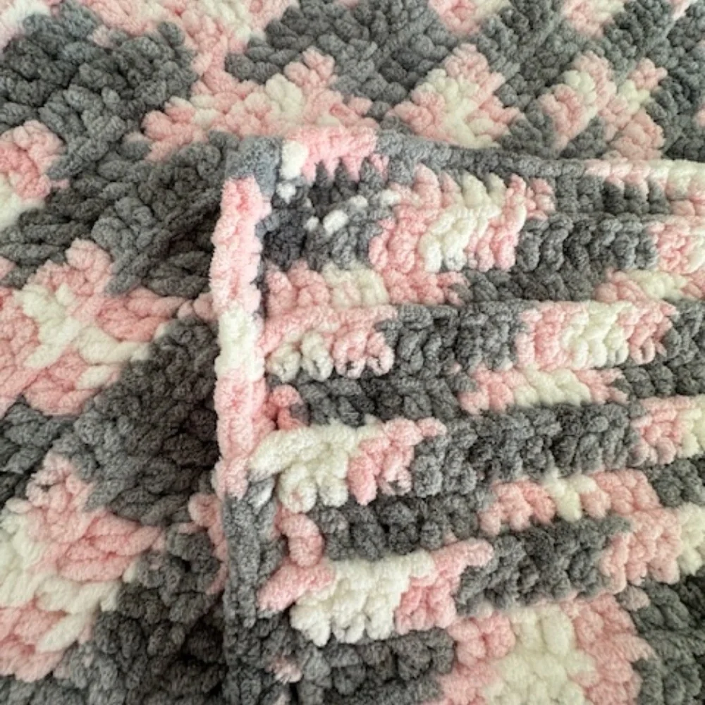 New Handmade Crochet Baby 3-Piece Set (33